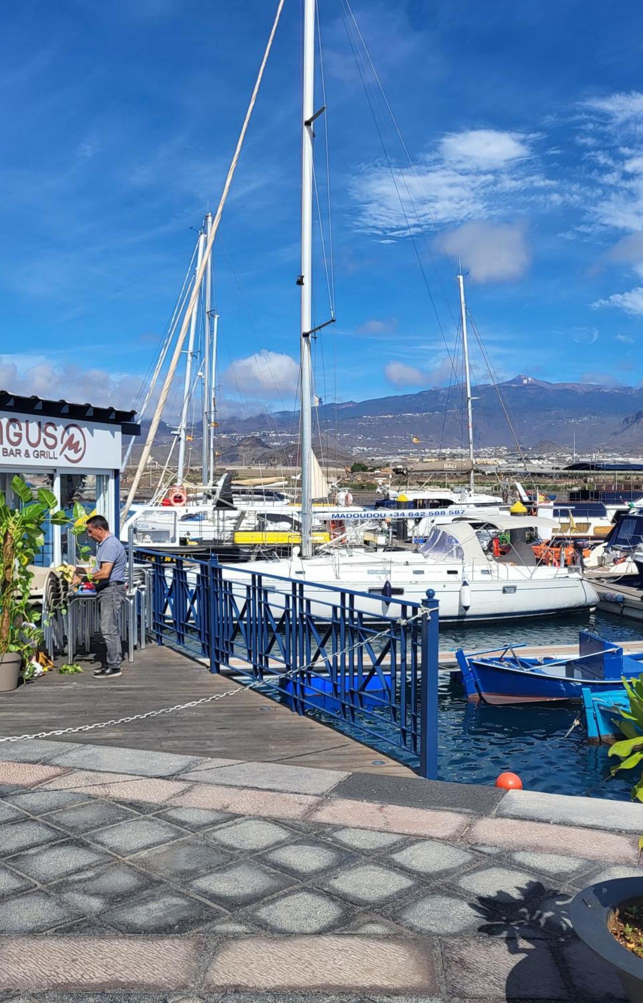 Hotel Yacht Oceanis Clipper Las Galletas Exterior foto